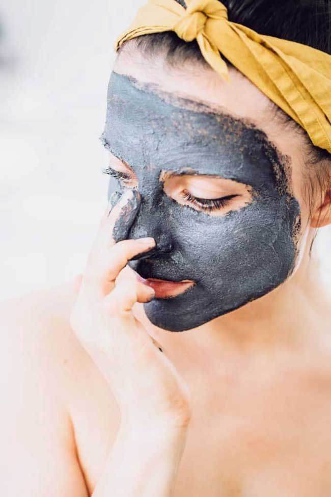 Mặt nạ than hoạt tính là gì? Top 10 mặt nạ than hoạt tính chất lượng tốt cho mọi làn da