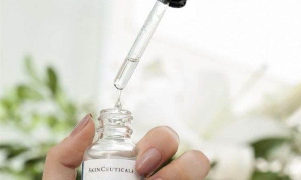 Serum B5 skinceutical có tác dụng gì? Có đáng để đầu tư hay không?