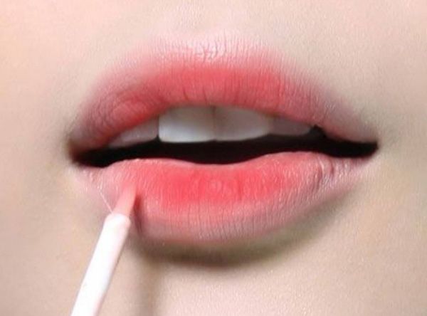 Review bảng màu son cho môi thâm che khuyết điểm tốt lên màu tươi tắn