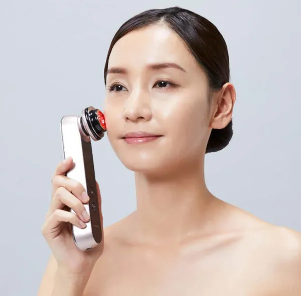 Nâng cơ mặt bằng sóng RF có tốt không? Review 6 máy nâng cơ sóng RF chất lượng tốt - 32