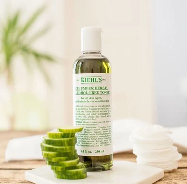 Top 8 toner cho da nhạy cảm dưỡng da khỏe mạnh và căng bóng