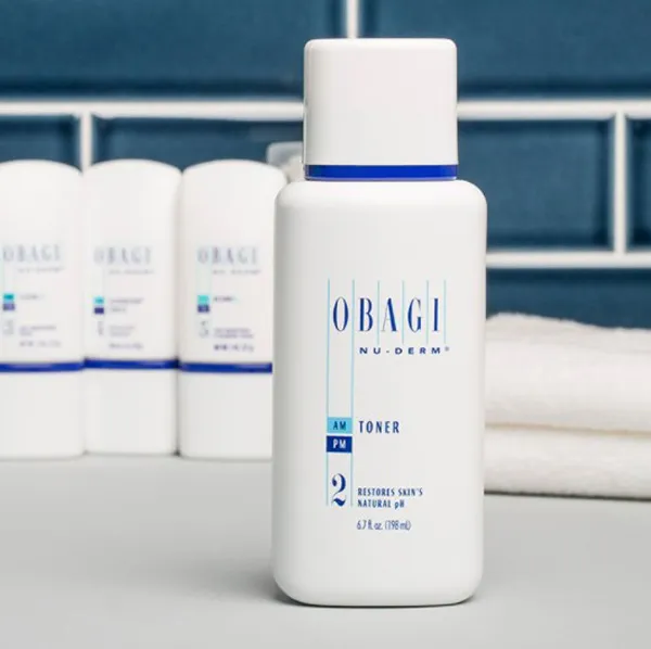 Top 8 toner cho da nhạy cảm dưỡng da khỏe mạnh và căng bóng