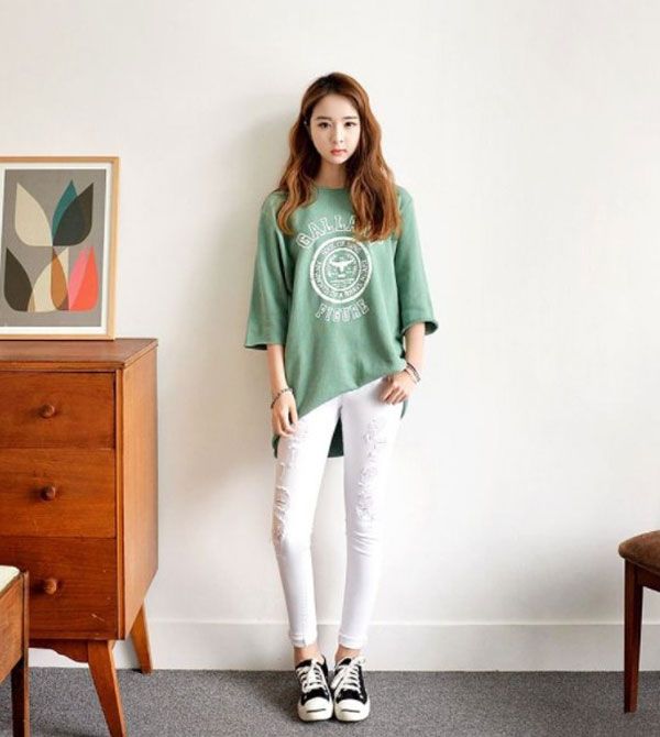 Top 8 áo form rộng nữ cá tính được đánh giá tốt hiện nay