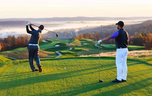 Hướng dẫn 6 cách chọn giày golf cho nam đúng chuẩn golfer