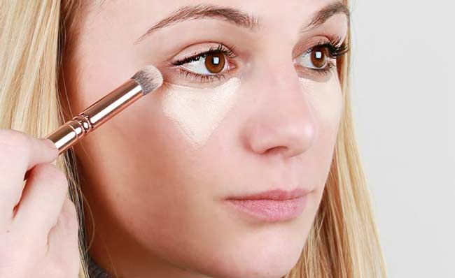 9 cách sử dụng kem che khuyết điểm thông minh cho phái đẹp