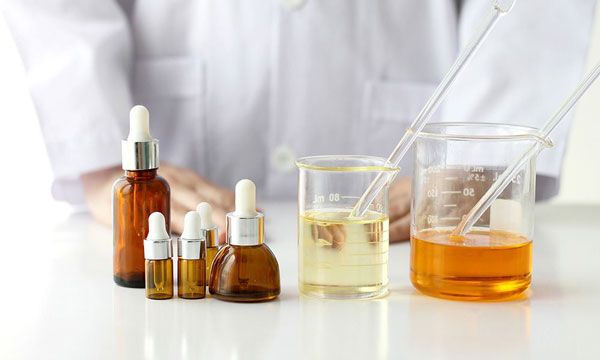 Dược mỹ phẩm là gì? Ai nên dùng dược mỹ phẩm? 3