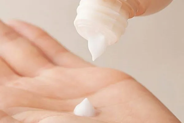Emulsion là gì và có tác dụng gì cho da trong quy trình làm đẹp?