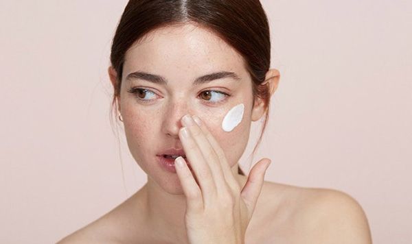Essence là gì? Top 10 Essence được đánh giá tốt hiện nay