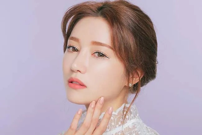 Review 10 kem lót cho da dầu mụn chất lượng tốt tạo lớp nền mịn màng tự nhiên - 11