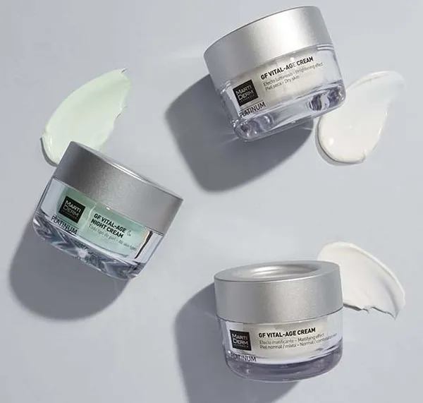 kem hỗ trợ làm sạch mụn tuổi dậy thì nữ 15