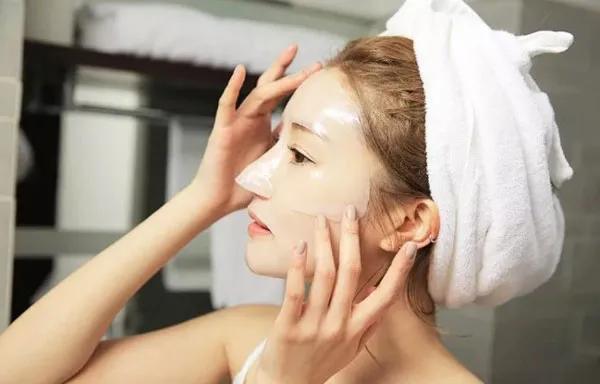 Top 9 mặt nạ nén được nhiều khách hàng yêu thích cho da các nữ không thể bỏ qua