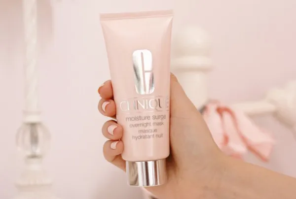 mặt nạ ngủ được nhiều khách hàng yêu thích 9