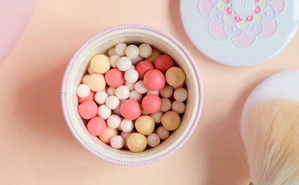 Review 3 phấn phủ ngọc trai Guerlain được săn đón nhiều hiện nay