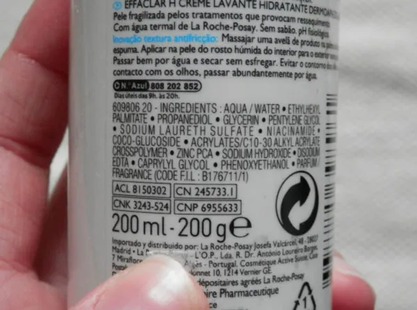 Review chi tiết sữa rửa mặt La Roche-Posay 400ml cho da dầu và nhạy cảm