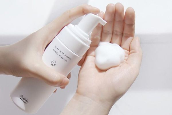 Top 14 sữa rửa mặt trị thâm hiệu quả giúp làm đều màu da