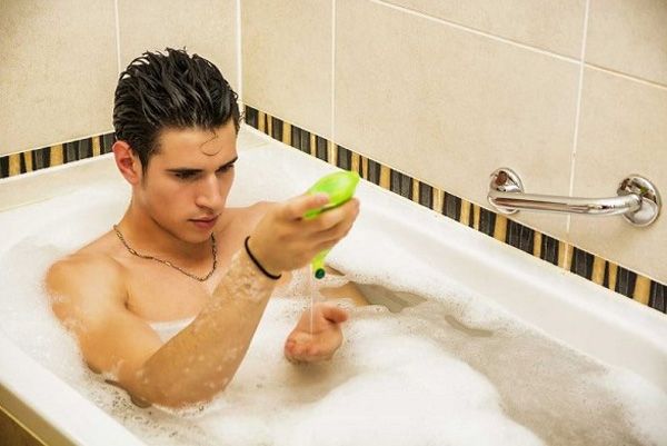 12 Sữa tắm trắng da cho nam hiệu quả nhanh được ưa chuộng