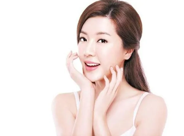 Review 16 viên uống trắng da toàn thân thân thiện với làn da hiệu quả chất lượng tốt