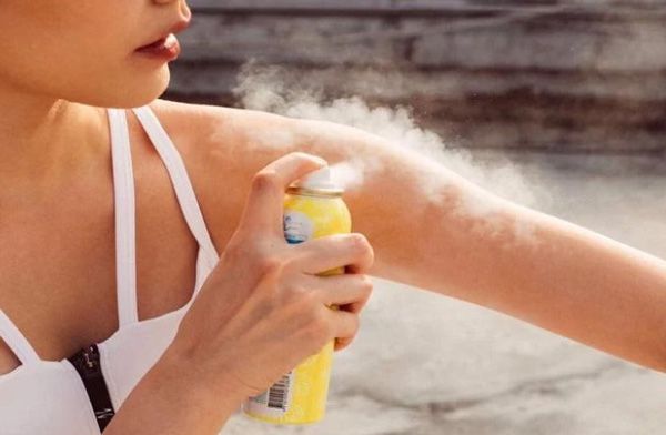 Top 9 xịt chống nắng được nhiều khách hàng yêu thích hiện nay bảo vệ da rất tối ưu