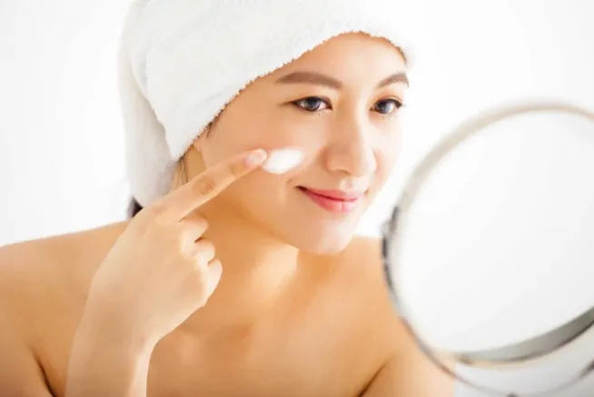 10 cách nhận diện các loại mụn trên khuôn mặt bạn nên biết