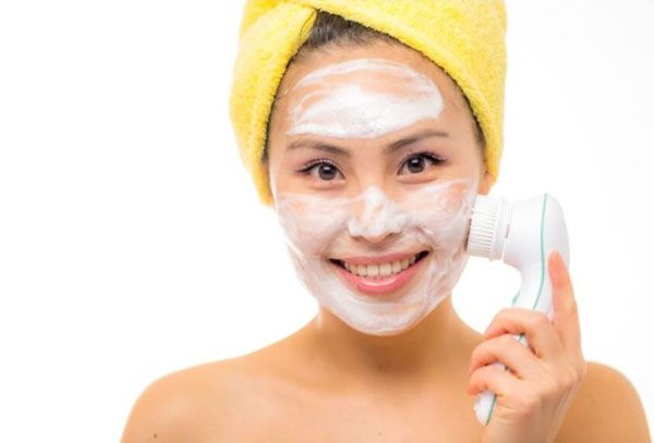 6 kinh nghiệm mua máy rửa mặt chất lượng tốt dành cho các chị em