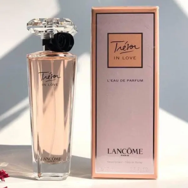 Top 5 chai nước hoa mùi đào ngọt ngào và lôi cuốn - 1