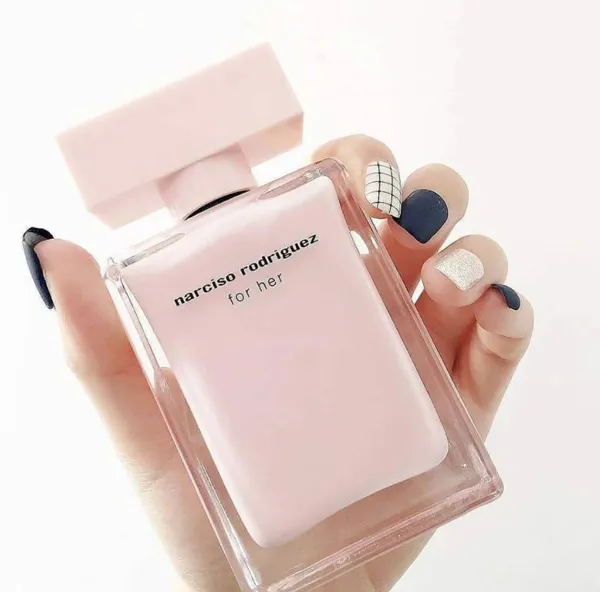 Top 5 chai nước hoa mùi đào ngọt ngào và lôi cuốn - 8