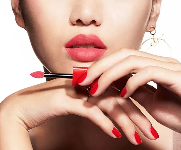 Top 10 son kem hot trend 2025 dẫn đầu xu hướng trang điểm hiện nay
