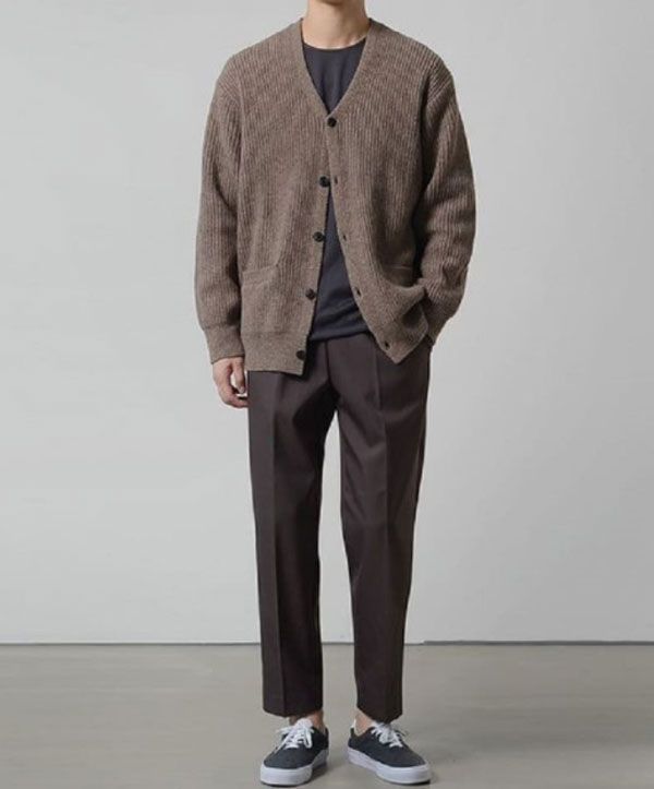 Top 12 áo cardigan nam đẹp được yêu rất thích mùa thu đông 2025
