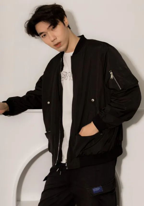Top 13 áo khoác Jacket nam hàng hiệu hot trend năm nay
