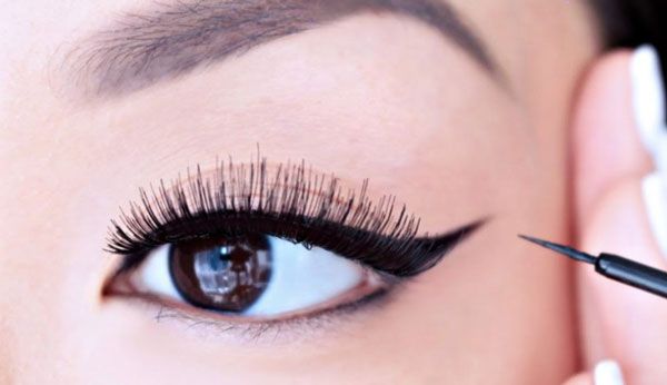 Hướng dẫn cách kẻ mắt nước trong 4 bước cho người mới bắt đầu 5