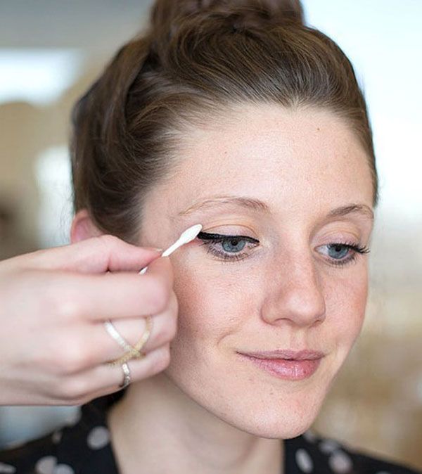 Hướng dẫn cách kẻ mắt nước trong 4 bước cho người mới bắt đầu 6