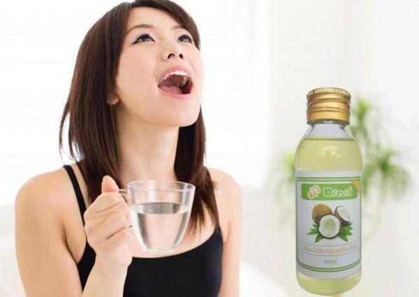12 cách làm trắng răng bị ố vàng hiệu quả tức thì thân thiện với làn da tại nhà