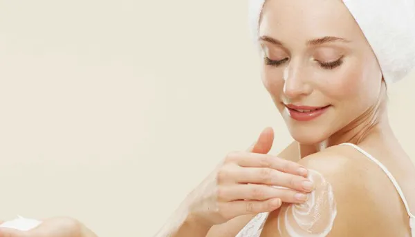 6 bước chăm sóc da body căng mướt tại nhà đúng cách 4