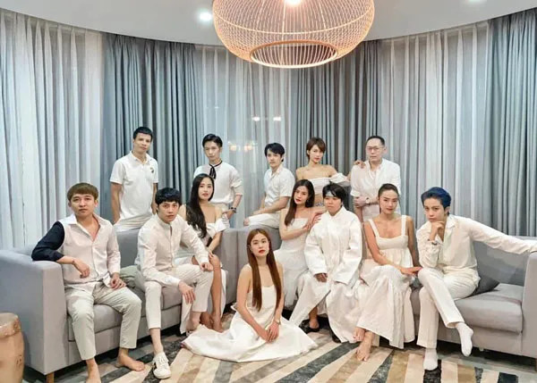 Dress code là gì? Hướng dẫn cách mặc Dress code chuẩn đẹp