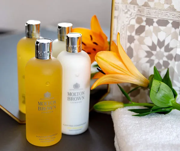Review 7 sản phẩm dưỡng tóc mềm mượt cao cấp chất lượng tốt
