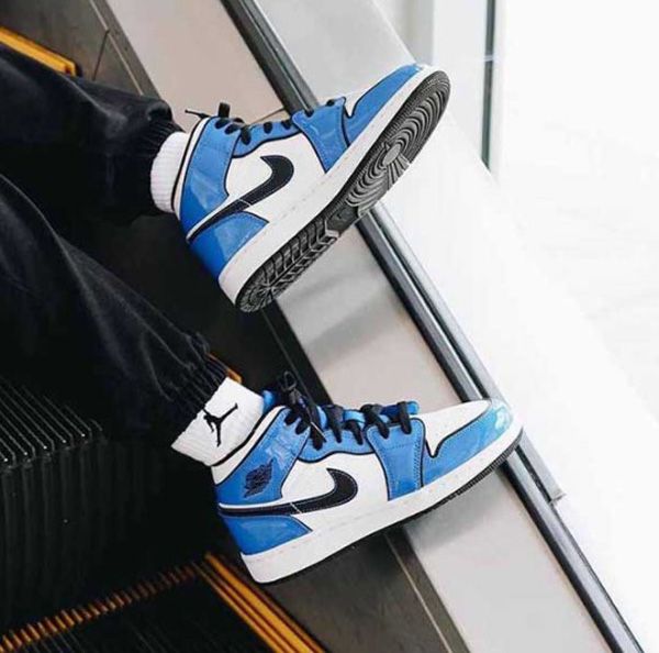 Top 15 đôi giày Jordan cổ cao mẫu mới bán chạy năm nay