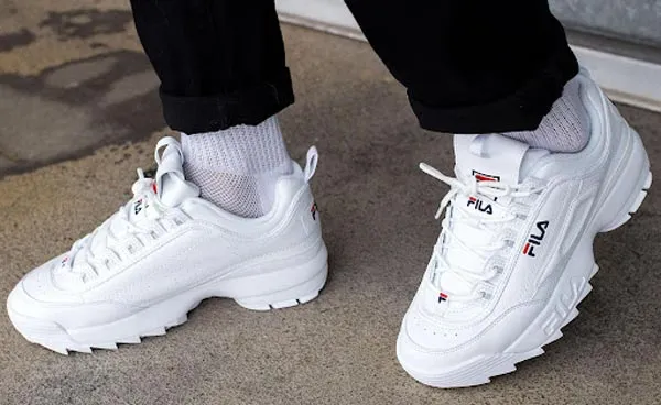 Top 11 đôi giày sneaker Back To School vô cùng đẹp giá học sinh sinh viên - 12