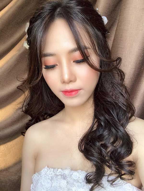 19+ kiểu tóc cho cô dâu mặt tròn thêm xinh đẹp hơn