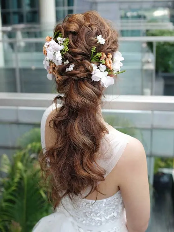 19+ kiểu tóc cho cô dâu mặt tròn thêm xinh đẹp hơn