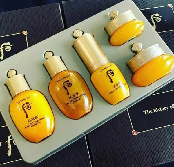 Top 13 set quà tặng mỹ phẩm cao cấp nàng nào cũng mê