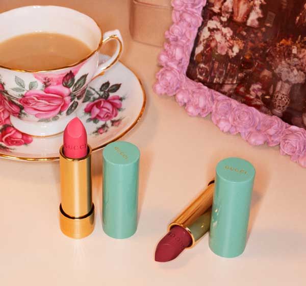 Son dưỡng Gucci màu nào đẹp? Review 4 thỏi son dưỡng môi Gucci cao cấp  - 14