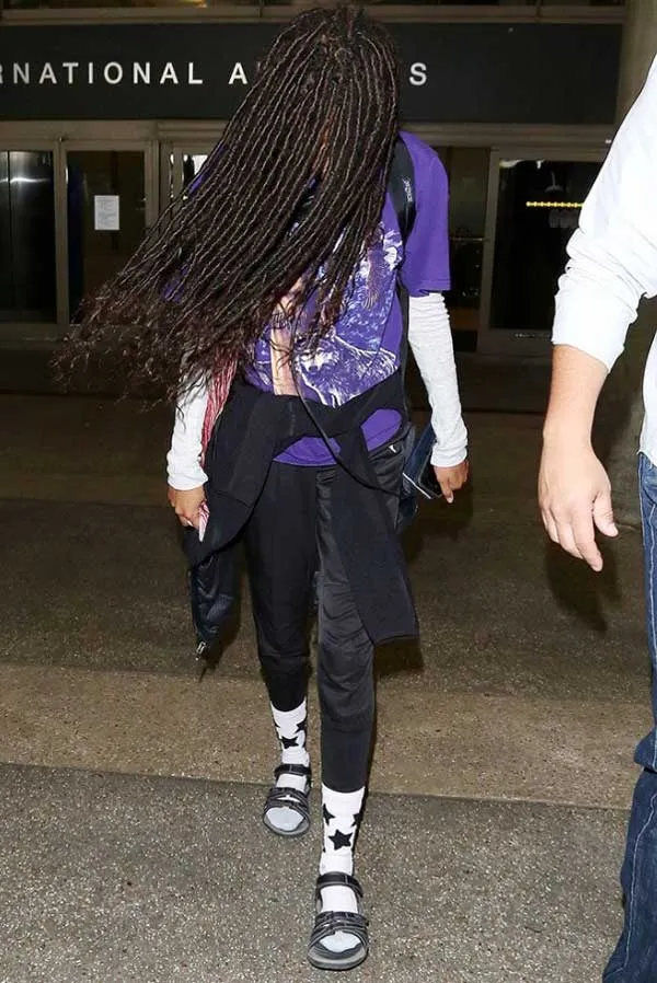 “Tất tần tật” về trend đi tất với dép đang được sao quốc tế lăng xê rầm rộ - 7