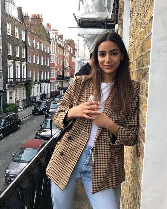 9 cách mix áo Blazer cho người thấp lùn siêu tôn dáng