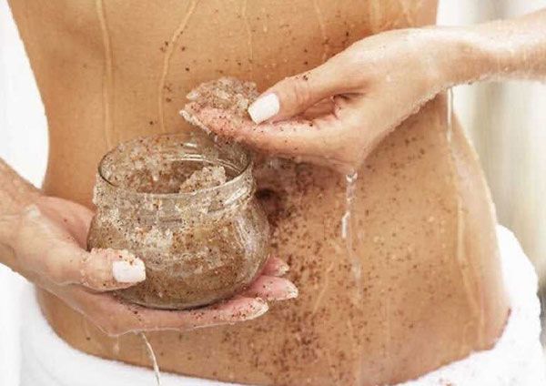 Top 10 cách tẩy da chết body tại nhà đơn giản bằng nguyên liệu tự nhiên