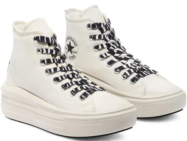 Top 7 giày Converse đế cao “hack dáng” cực đỉnh