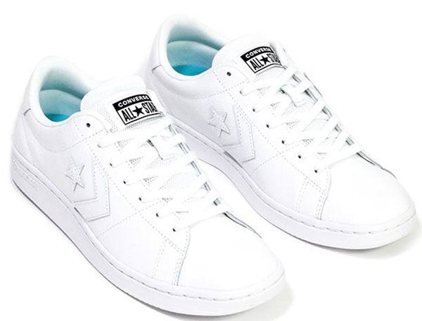 Top 5 giày Converse nam trắng chính hãng được yêu rất thích hiện nay