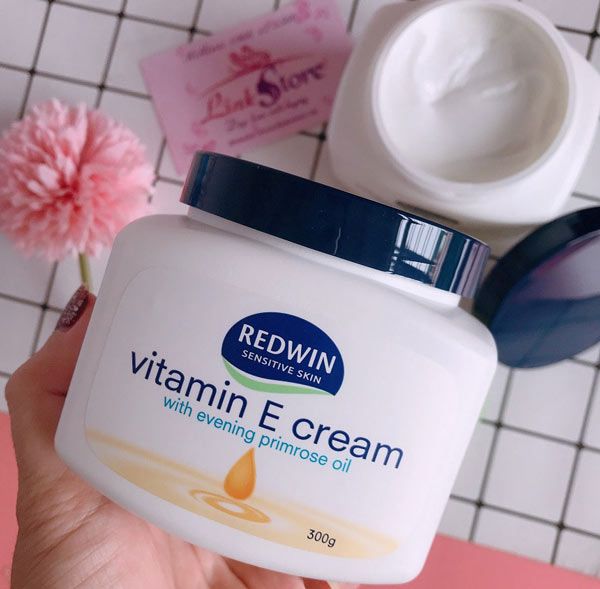 Review top 12 kem dưỡng ẩm dưới 200k được nhiều khách hàng yêu thích hiện nay