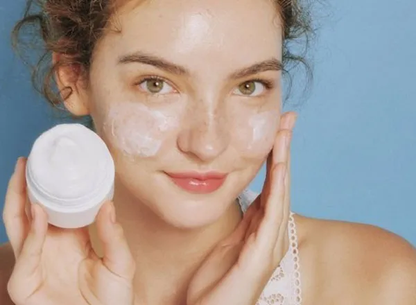 Top 13 + loại kem dưỡng phục hồi da giảm kích ứng hiệu quả