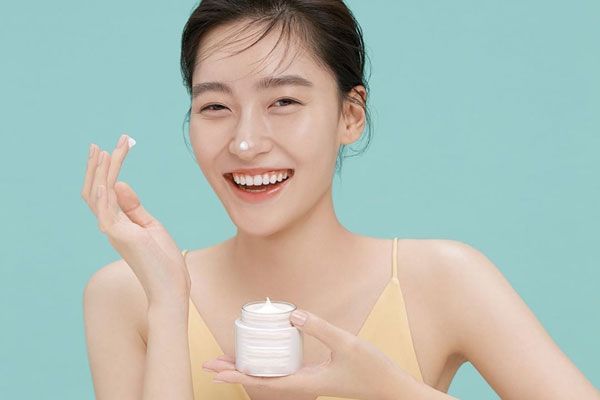 Top 13 + loại kem dưỡng phục hồi da giảm kích ứng hiệu quả