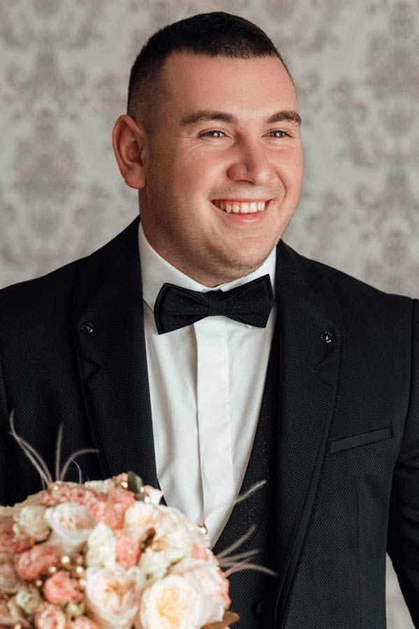 Top 30 kiểu tóc chú rể đẹp trong ngày cưới rất phổ biến năm nay - 16